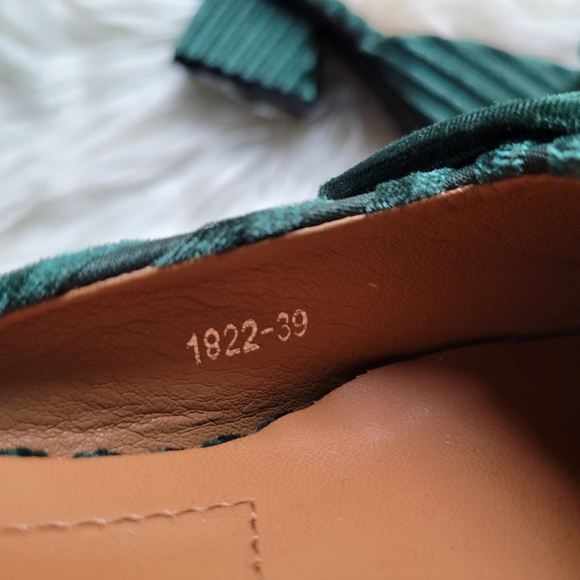 SuoshiQi Green Velveteen Mules - Picture 10 of 10